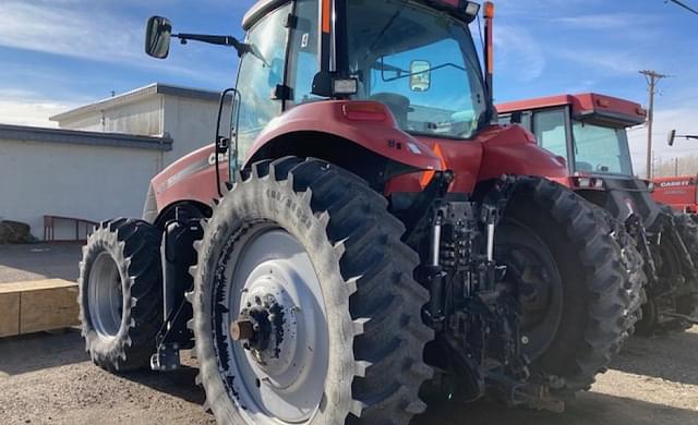 Image of Case IH Magnum 260 equipment image 2