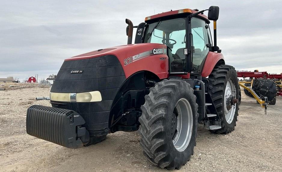 Image of Case IH Magnum 260 Primary image