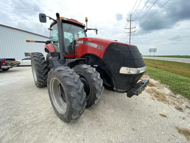 Image of Case IH Magnum 290 equipment image 3