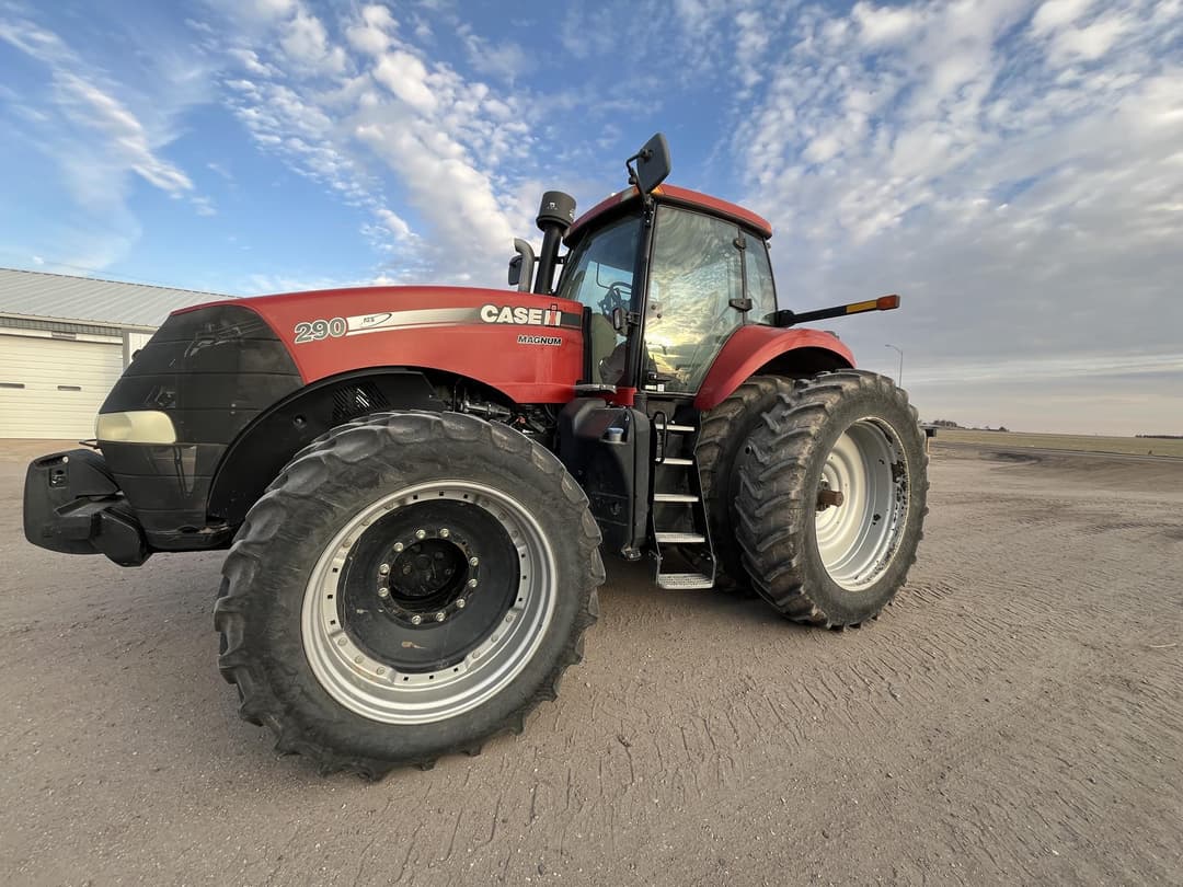 Image of Case IH Magnum 290 Primary image