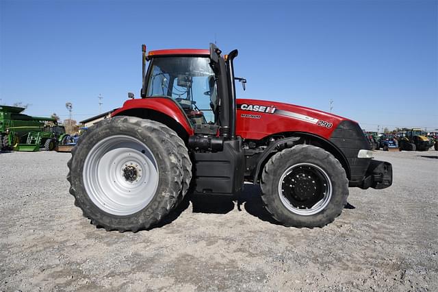 Image of Case IH Magnum 290 equipment image 3