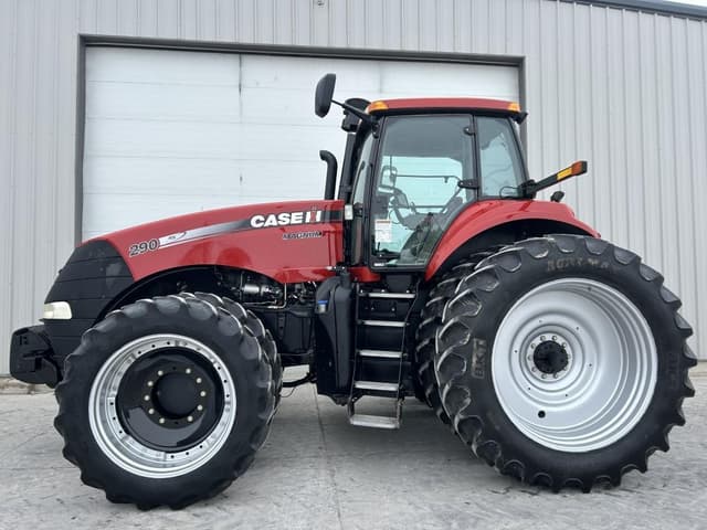 Image of Case IH Magnum 290 equipment image 2