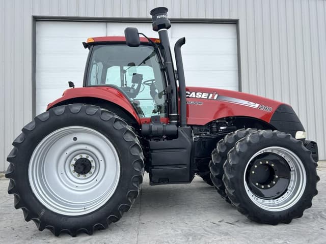 Image of Case IH Magnum 290 equipment image 3