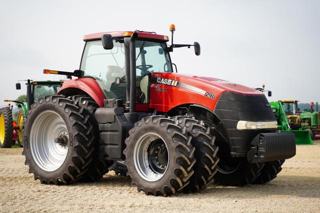 Image of Case IH Magnum 290 equipment image 2