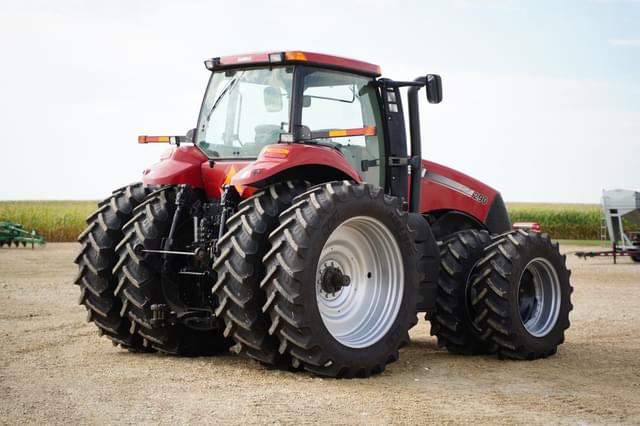 Image of Case IH Magnum 290 equipment image 4