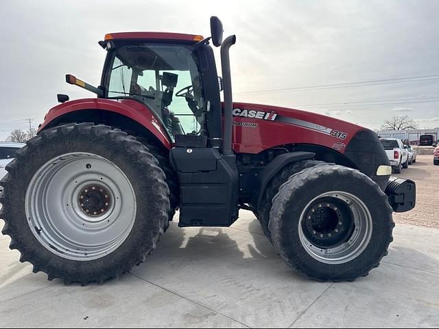 Image of Case IH Magnum 315 equipment image 2