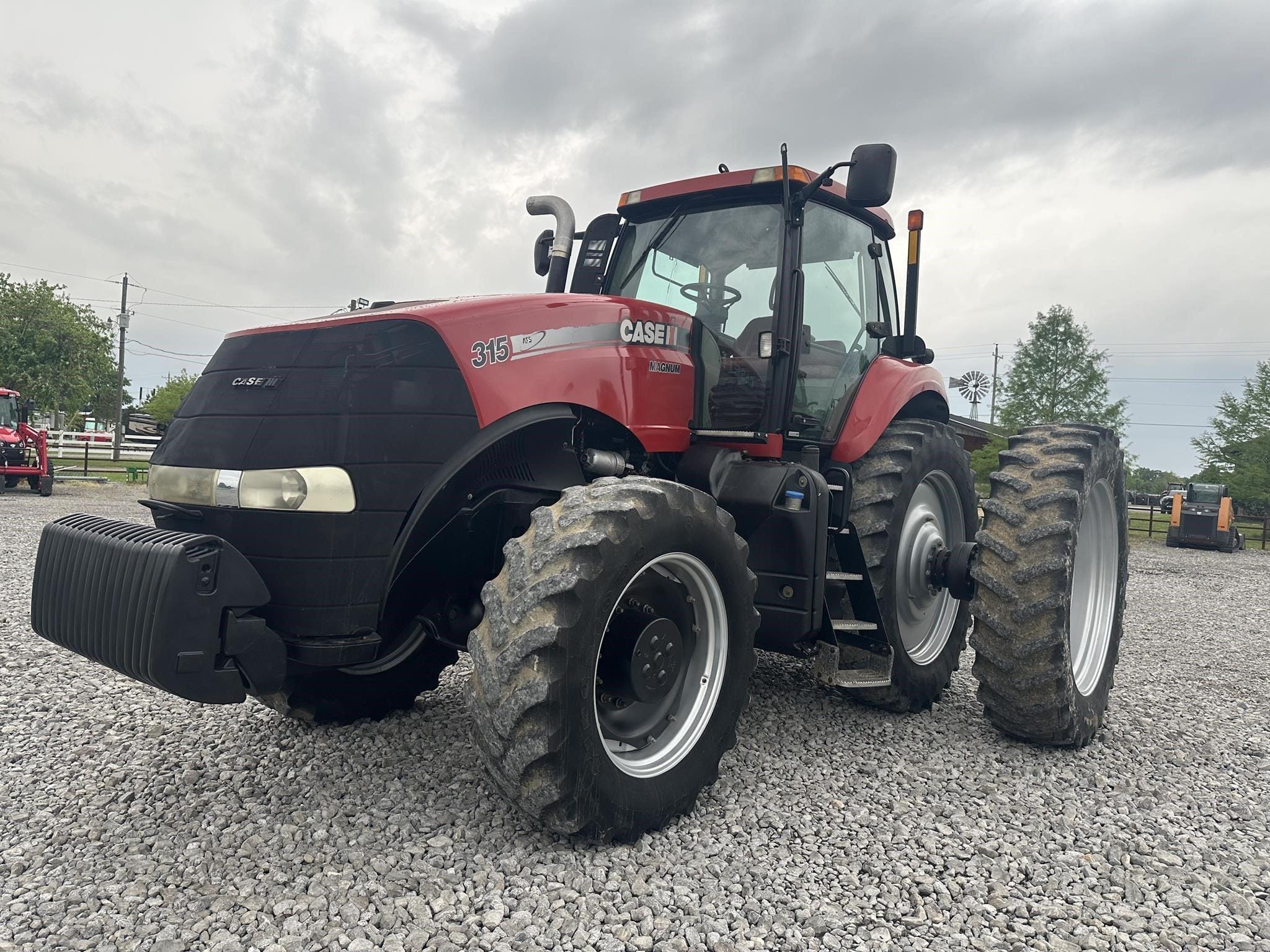 2012 Case IH Magnum 315 Equipment Image0