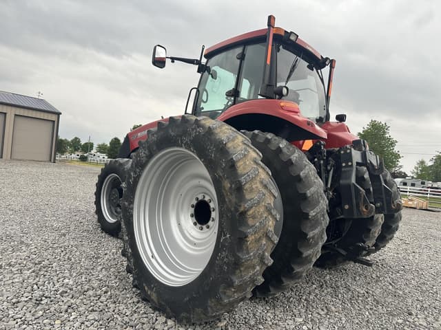 Image of Case IH Magnum 315 equipment image 4