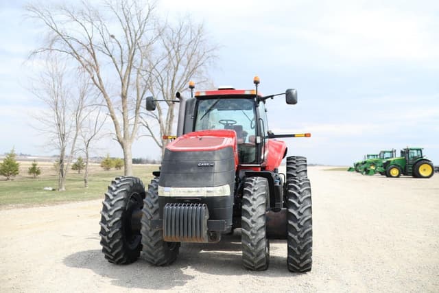 Image of Case IH Magnum 315 equipment image 3