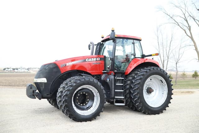 Image of Case IH Magnum 315 equipment image 1