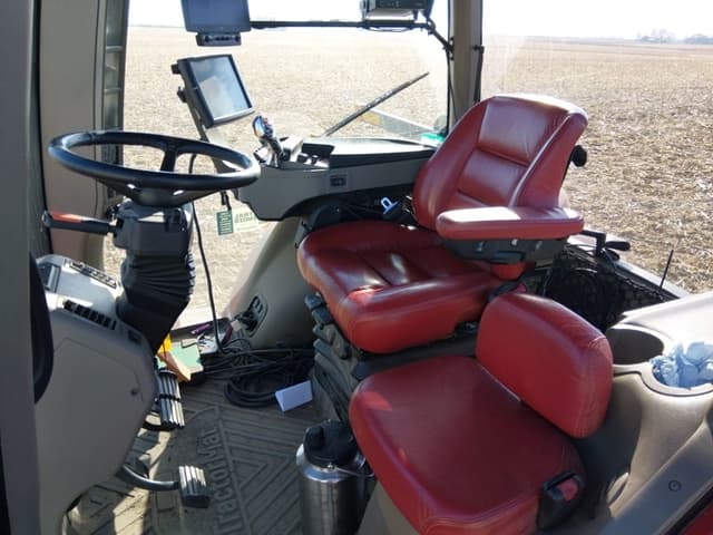 Image of Case IH Magnum 315 equipment image 2