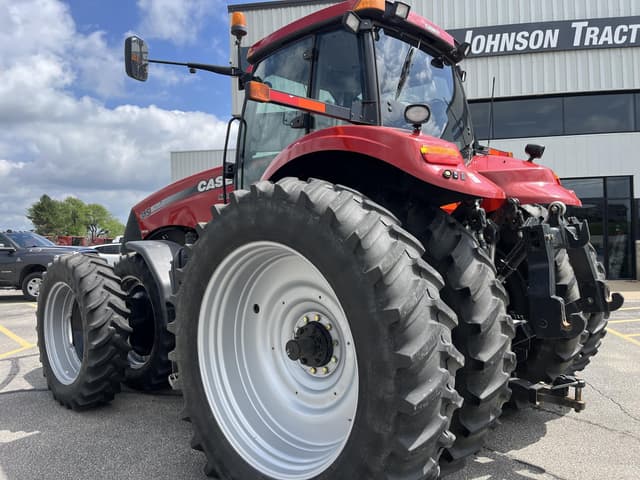 Image of Case IH Magnum 315 equipment image 4