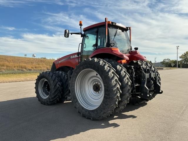 Image of Case IH Magnum 315 equipment image 4