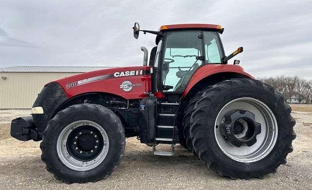 Image of Case IH Magnum 340 equipment image 2