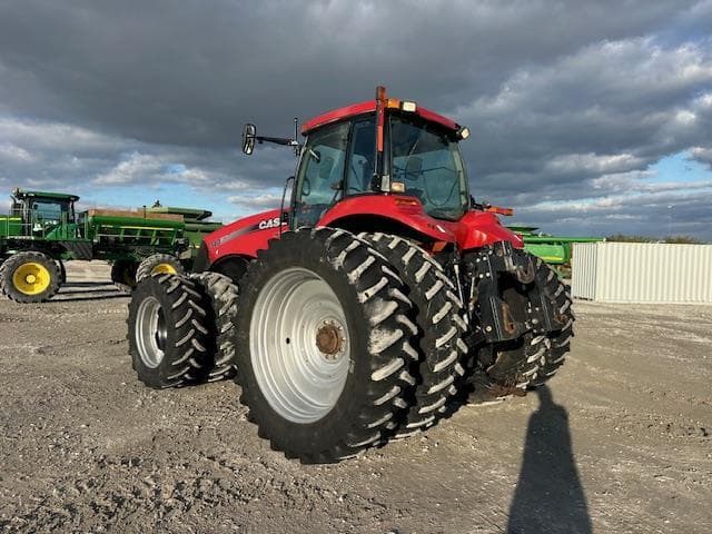 Image of Case IH Magnum 340 equipment image 2
