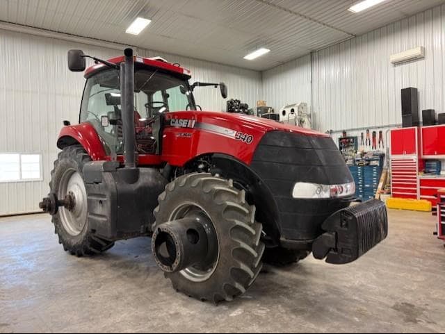 Image of Case IH Magnum 340 equipment image 1
