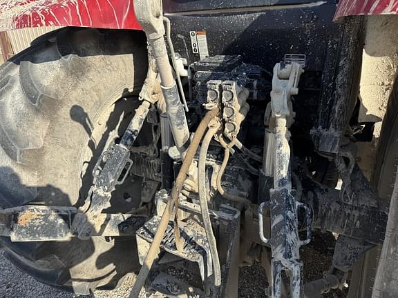 Image of Case IH Maxxum 125 equipment image 2