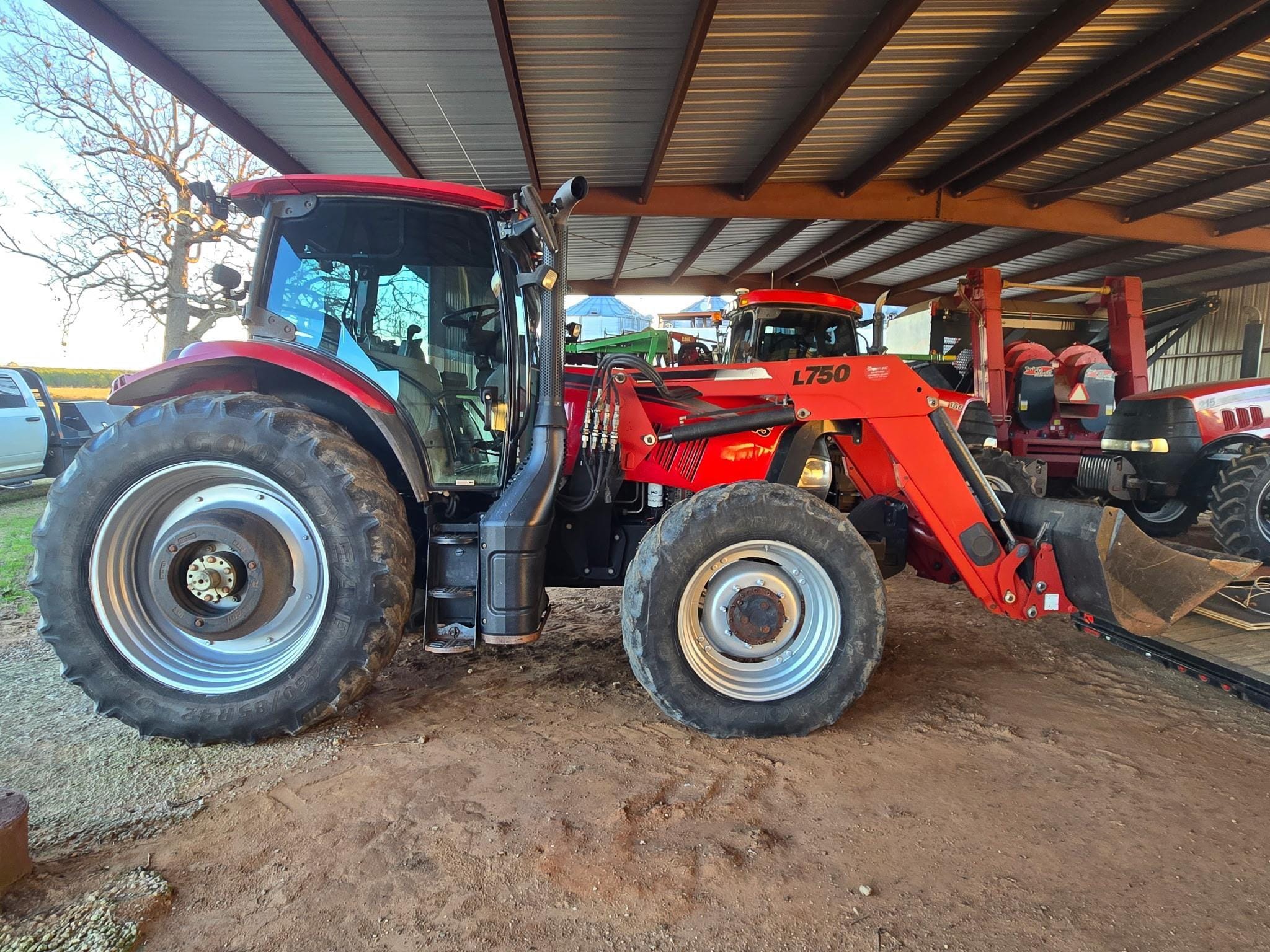 2012 Case IH Maxxum 125 Equipment Image0