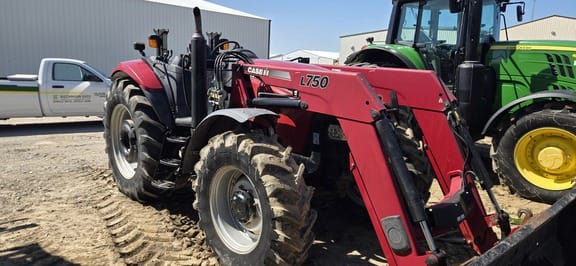 2012 Case IH Maxxum 125 Equipment Image0