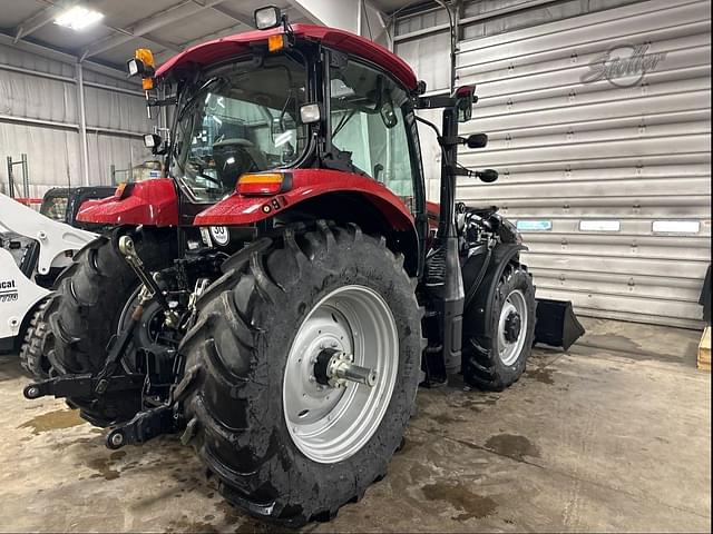 Image of Case IH Maxxum 125 equipment image 3