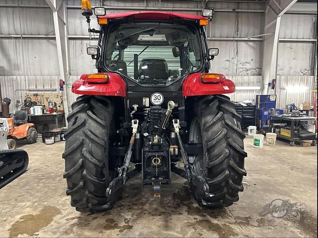 Image of Case IH Maxxum 125 equipment image 4