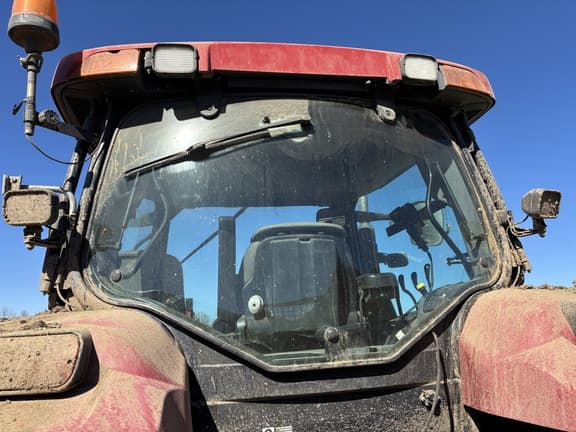 Image of Case IH Maxxum 125 equipment image 4
