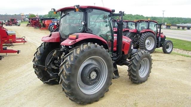 Image of Case IH Maxxum 125 equipment image 4