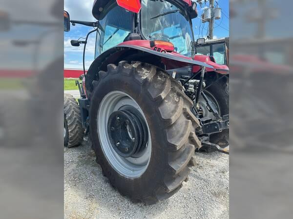 Image of Case IH Maxxum 140 equipment image 2