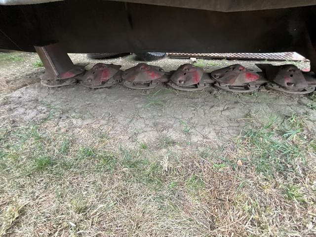 Image of Case IH MD82 equipment image 3