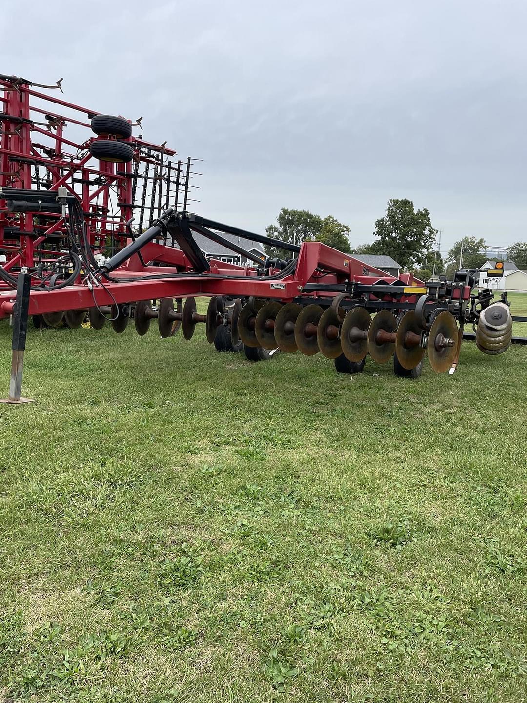 Image of Case IH MRX690 Primary image