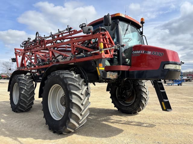 Image of Case IH 3330 Patriot equipment image 4