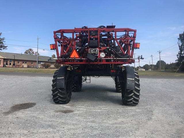 Image of Case IH 3330 Patriot equipment image 3