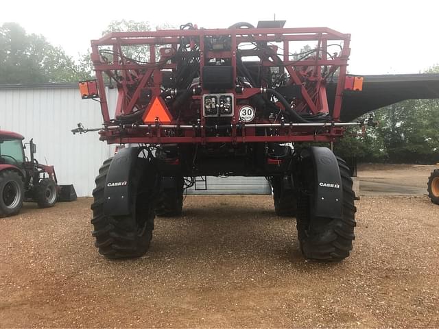 Image of Case IH 3330 Patriot equipment image 3
