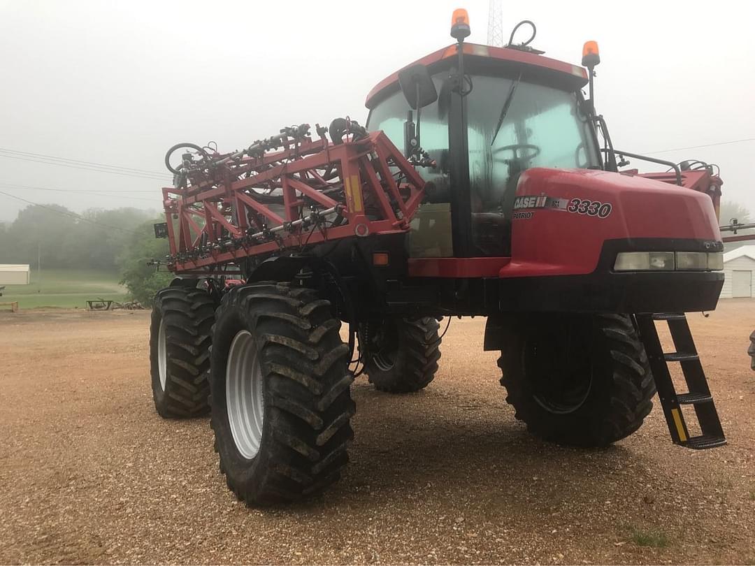 Image of Case IH 3330 Patriot Primary image