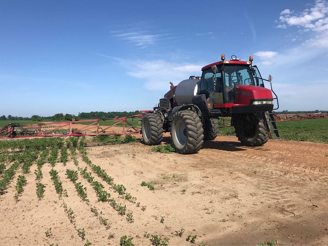 Image of Case IH 3330 Patriot Primary image