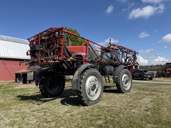 Image of Case IH 3330 Patriot equipment image 3