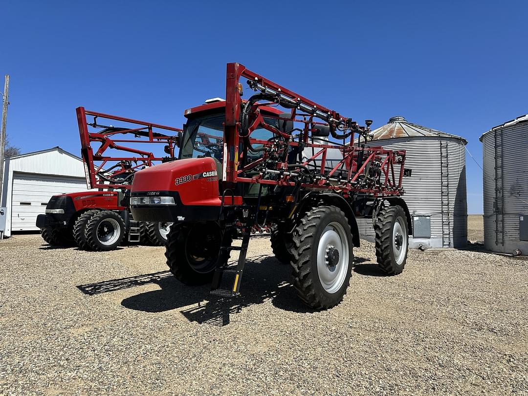 Image of Case IH 3330 Patriot Primary image