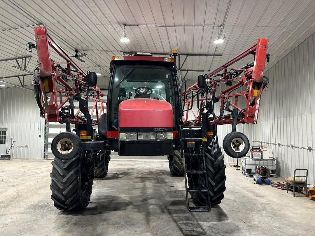 Image of Case IH 3330 Patriot Primary image