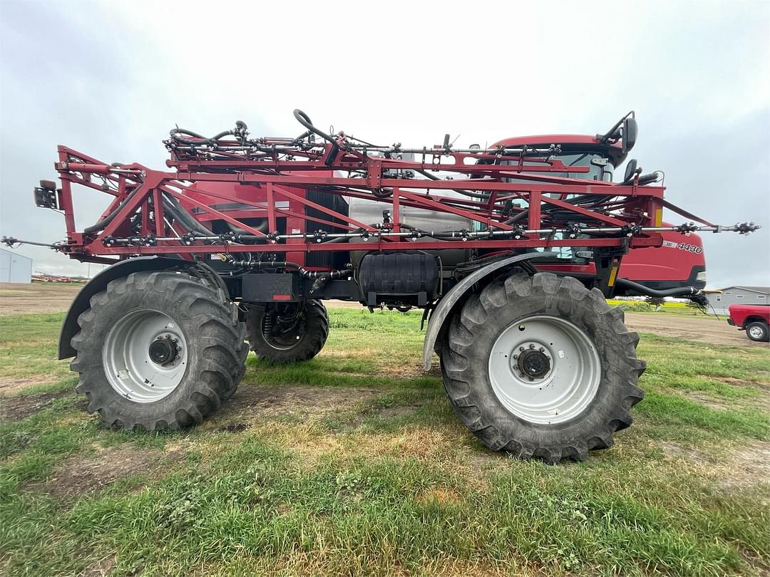 Image of Case IH Patriot 4430 Primary image