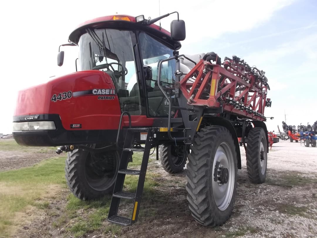 Image of Case IH Patriot 4430 Primary image