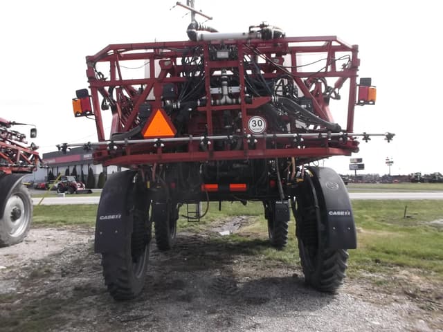 Image of Case IH Patriot 4430 equipment image 4