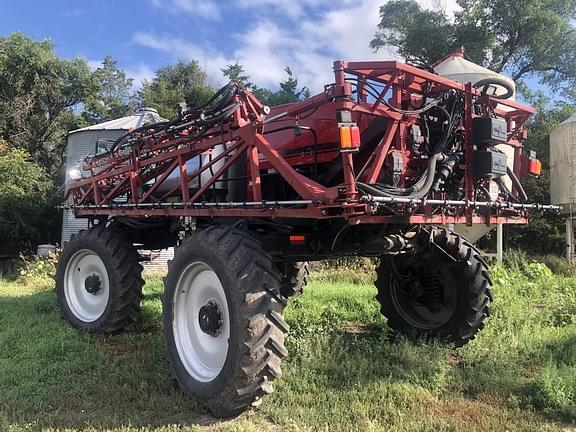 Image of Case IH Patriot 4430 equipment image 2