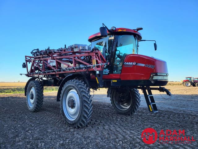 Image of Case IH Patriot 4430 equipment image 1