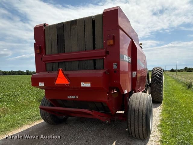 Image of Case IH RB564 equipment image 4