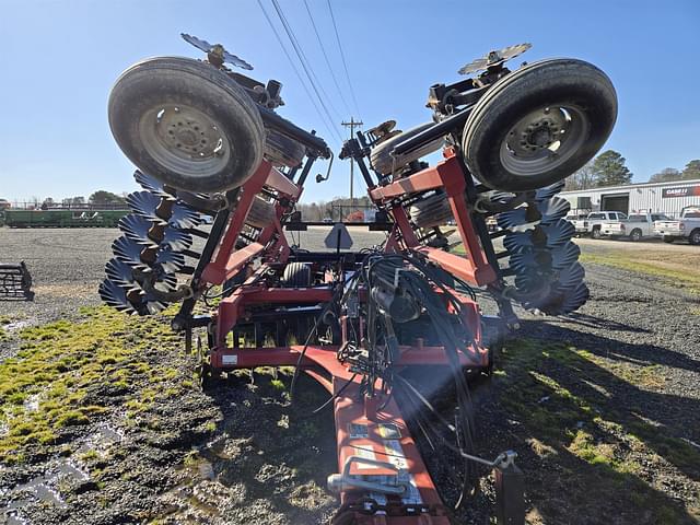 Image of Case IH 330 Turbo Till equipment image 3