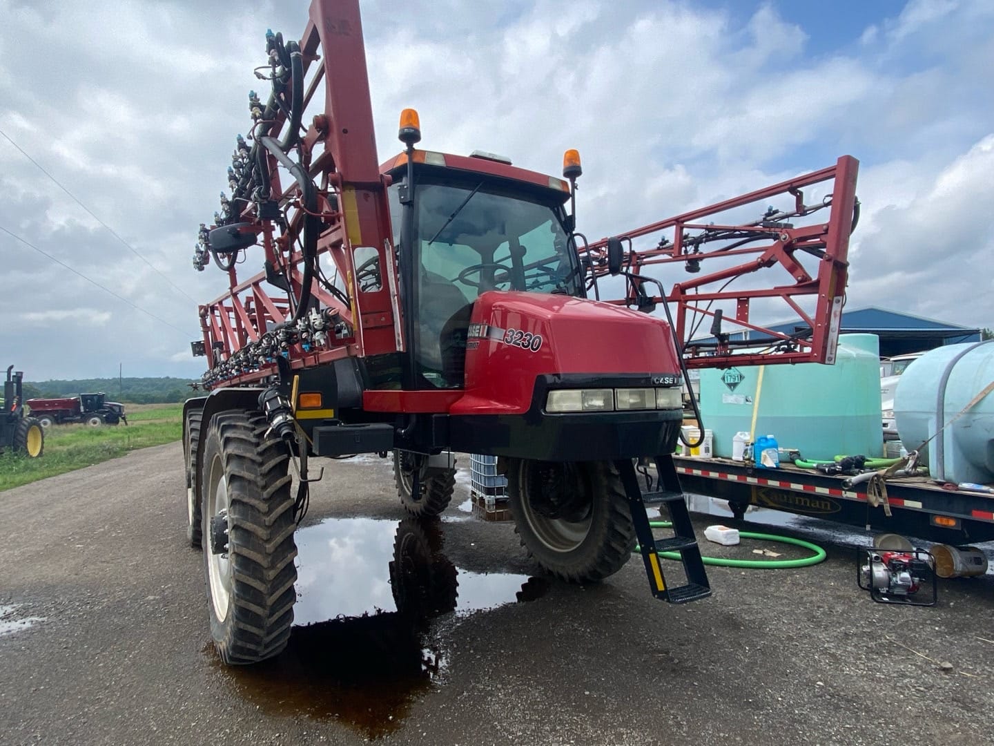 2012 Case IH 3230 Patriot Equipment Image0