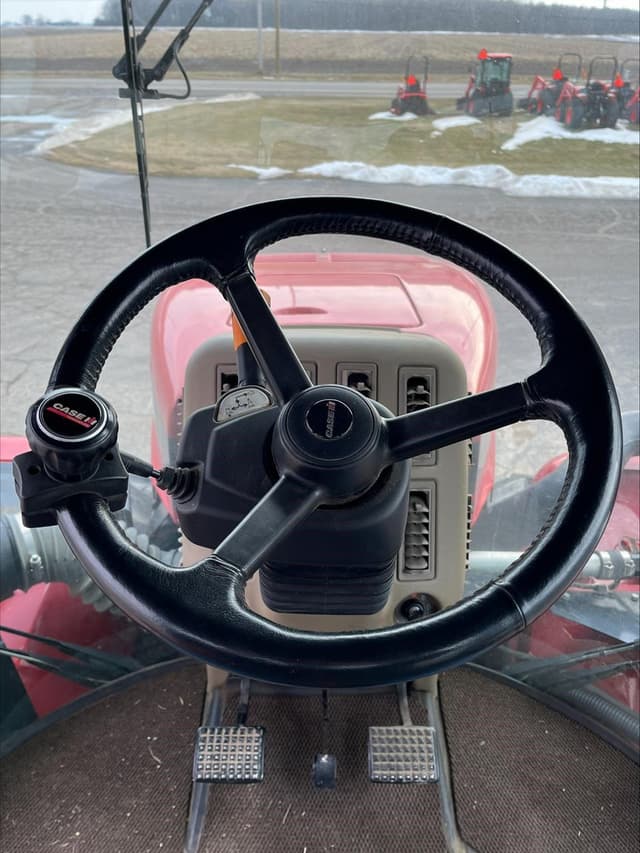 Image of Case IH Steiger 350 equipment image 3