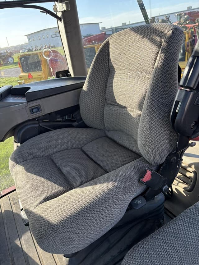 Image of Case IH Steiger 400 equipment image 2