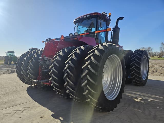 Image of Case IH Steiger 400 equipment image 2