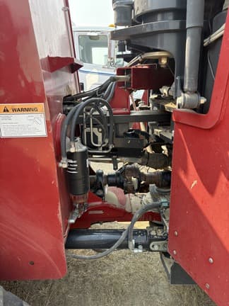 Image of Case IH Steiger 600 Quadtrac equipment image 2